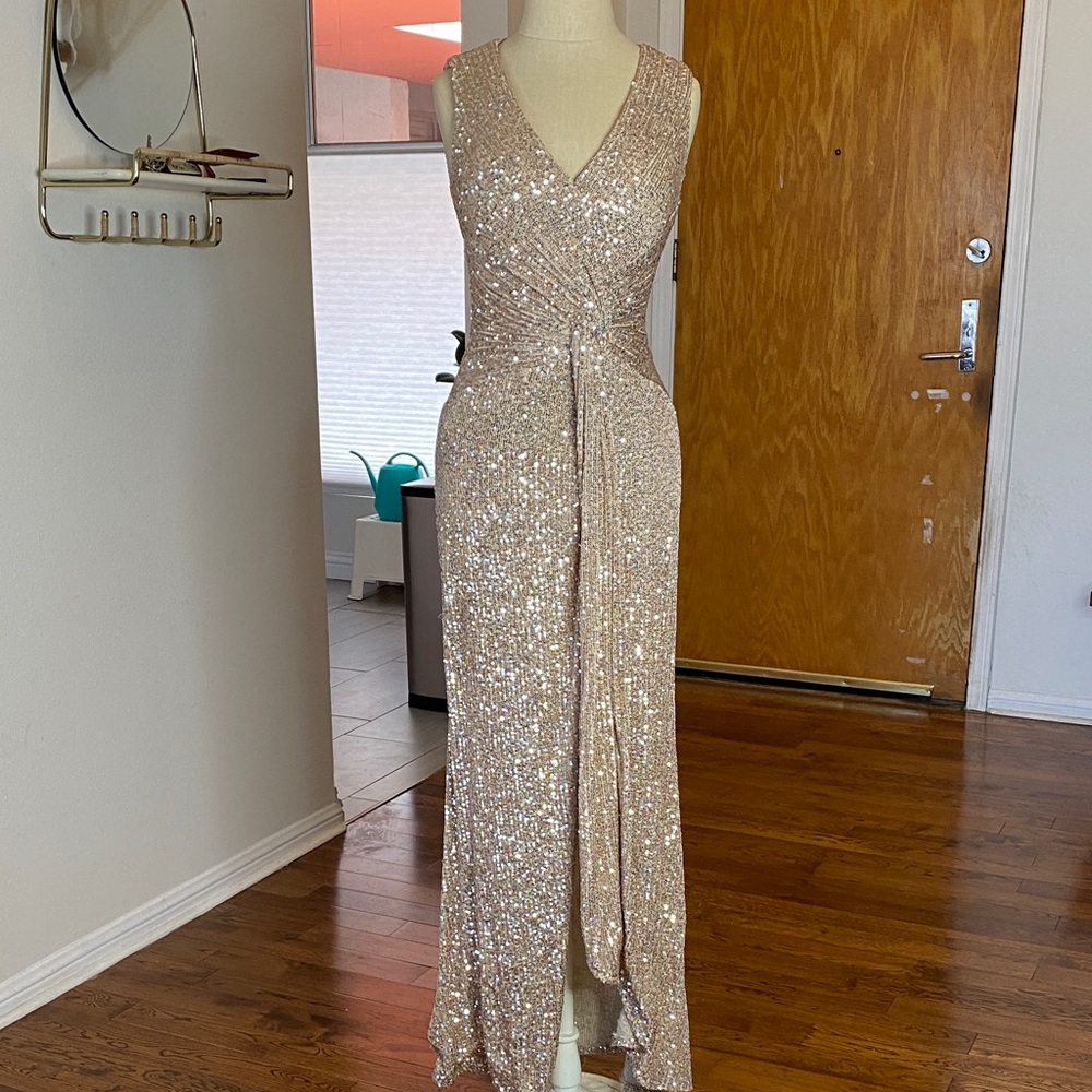 Elegant Sequin Maxi Dress - Cream